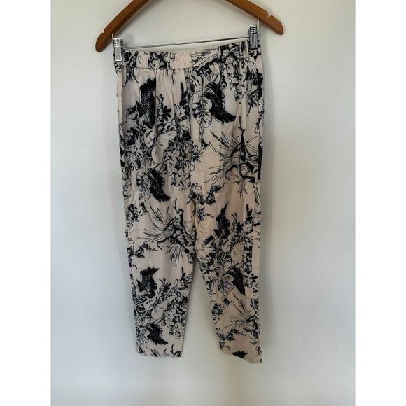 Bird Print Jacket and Cigarette Pants. - Picture 10 of 12